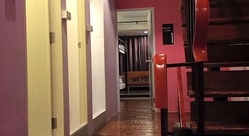 Eden Walking Street Hostel Chiang Mai Exterior photo